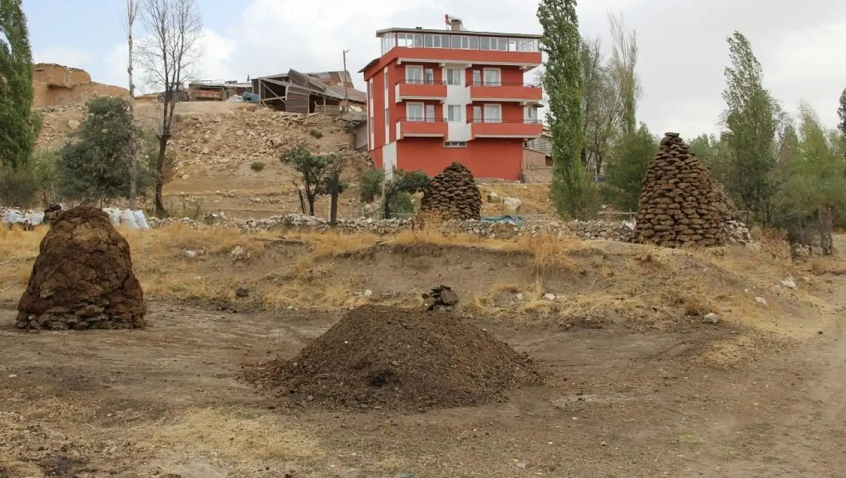 Köylerin doğal gazı: Tezek