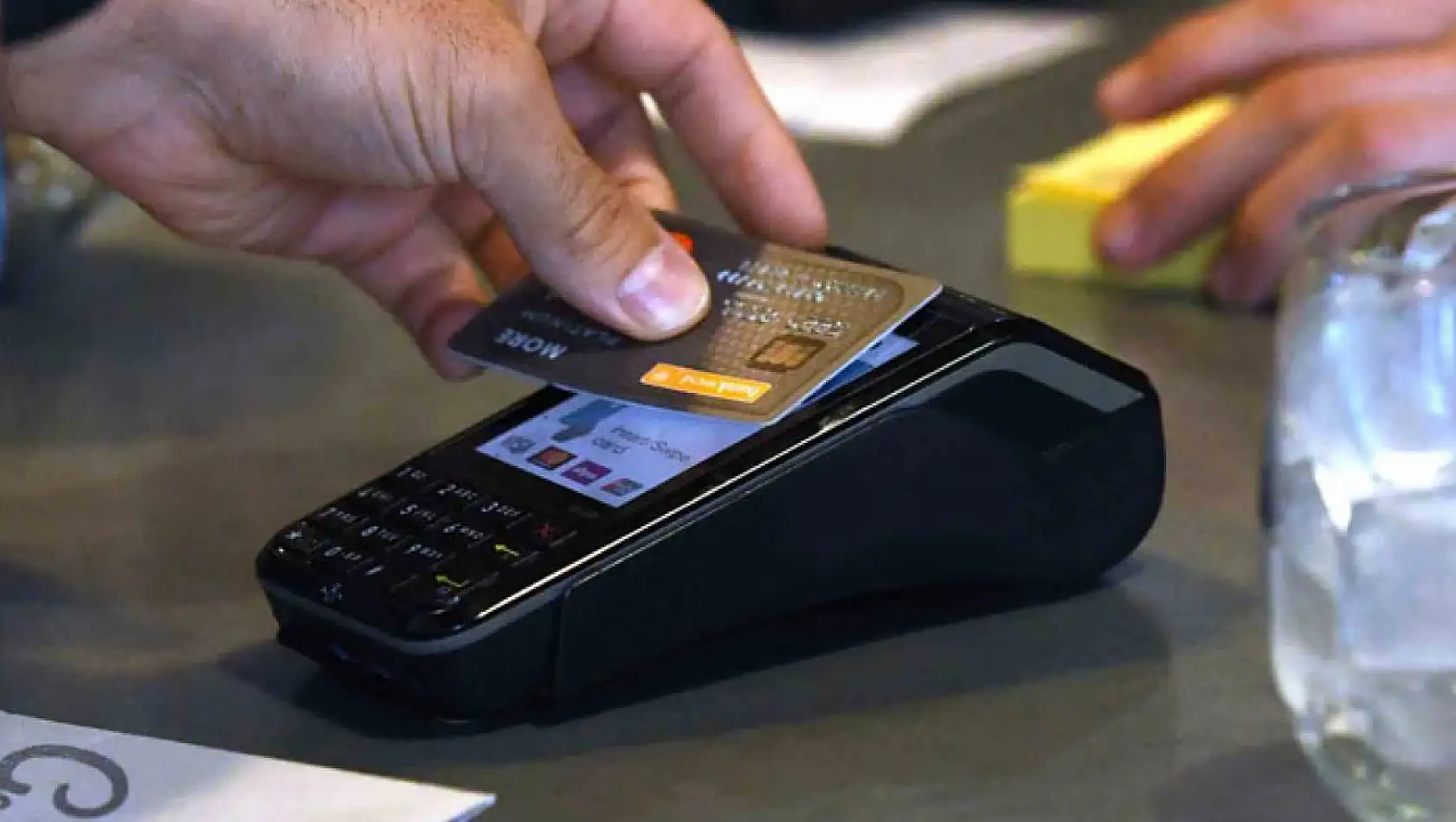 Kredi kartı sayısı arttıkça takip altına alınan sayısı katlanıyor