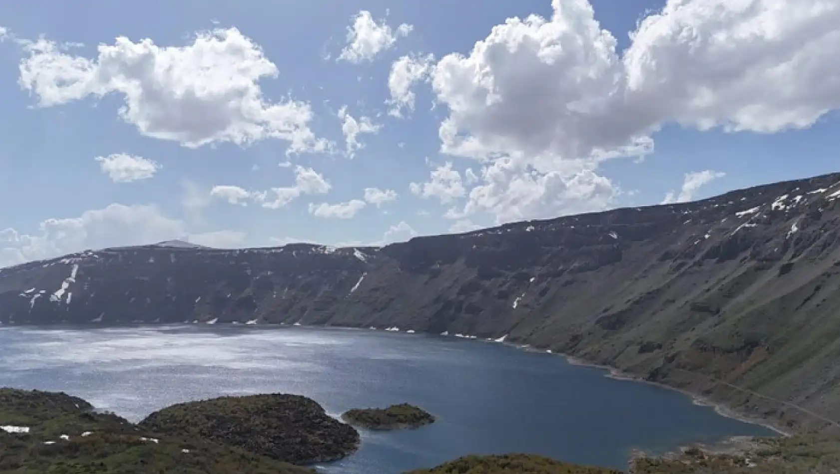 Nemrut Krater Gölü'nde turizm sezonu açıldı