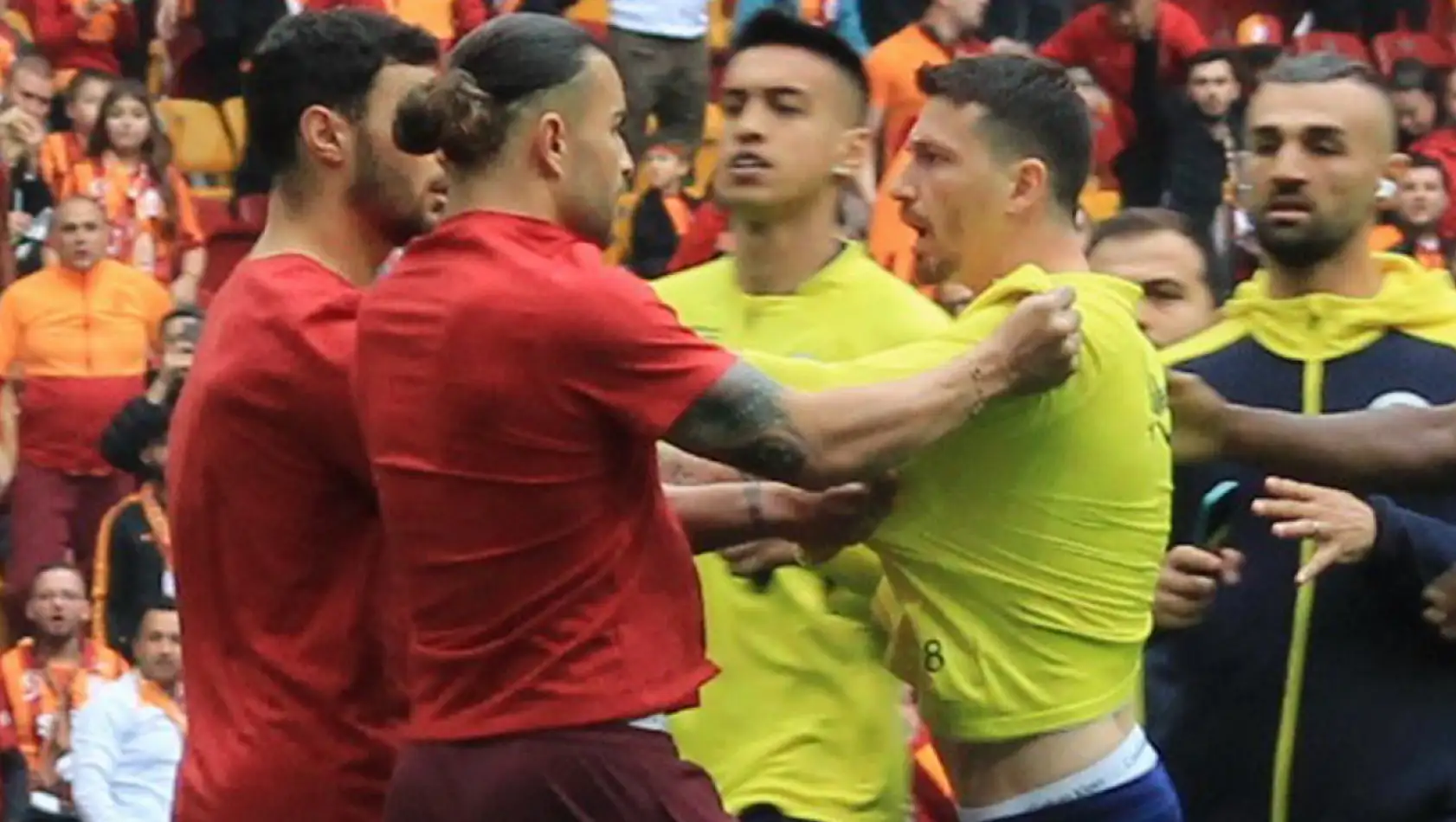Olaylı Galatasaray - Fenerbahçe derbisine ilişkin Mert Hakan Yandaş'ın ifadesi ortaya çıktı