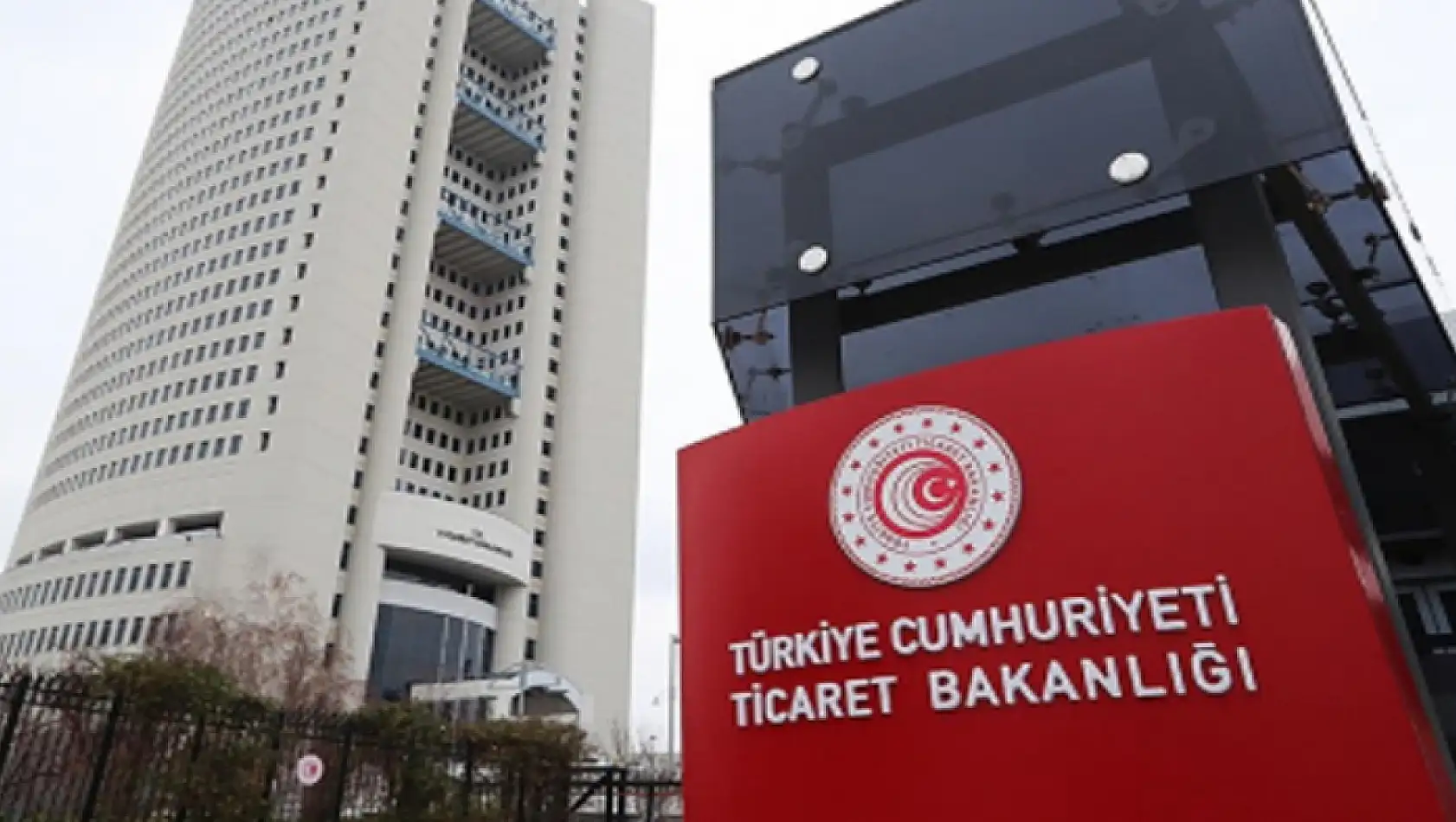 Ticaret Bakanlığından 211 bin 634 işletmeye 210,5 milyon lira ceza