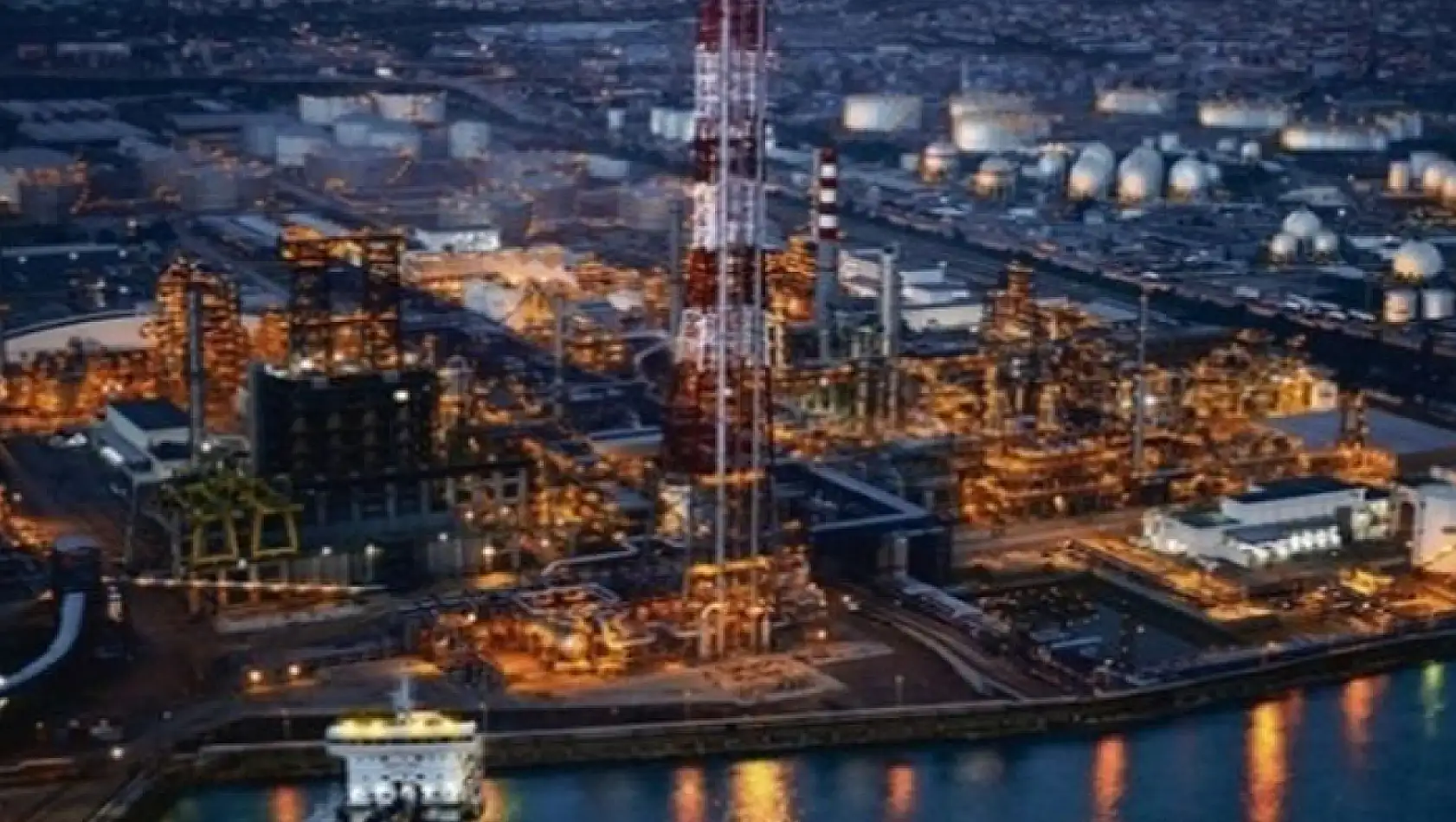 Tüpraş, Irak'tan alınan 1 milyon varil petrolün Eylül'de teslim edileceğini açıkladı