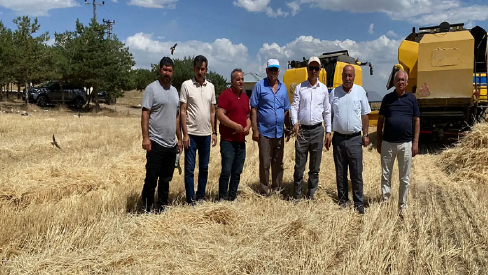 Tuşba'da hububat hasadı başladı