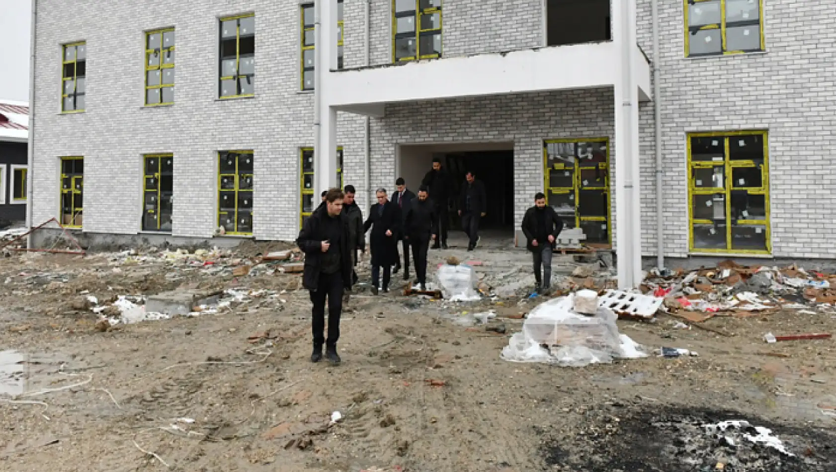 Vali Balcı, Sosyal Hizmet Kampüsünde İncelemelerde bulundu