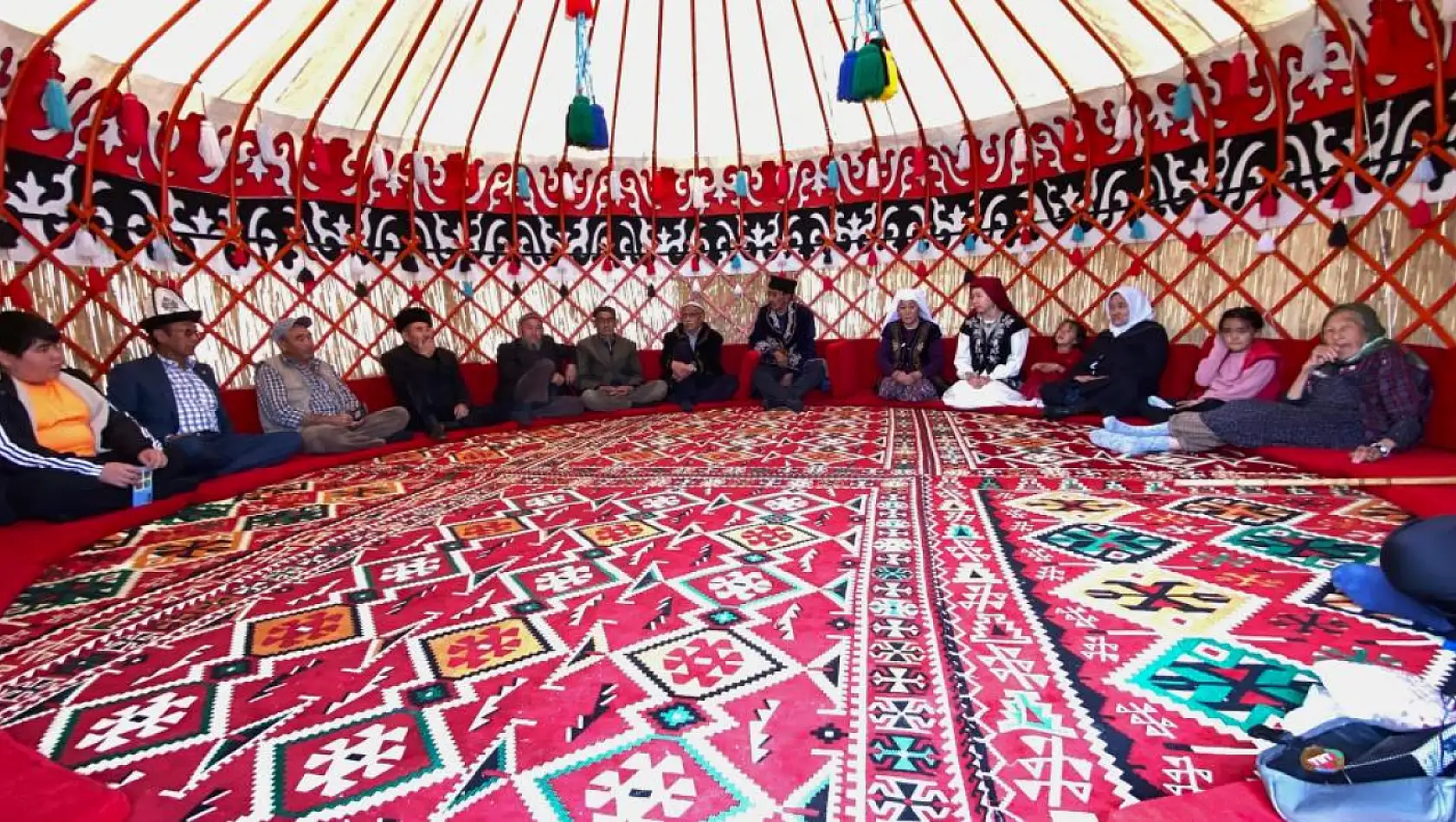 Van'da yaşayan Kırgız Türkleri Yozgat'ta da geleneklerini sürdürüyor