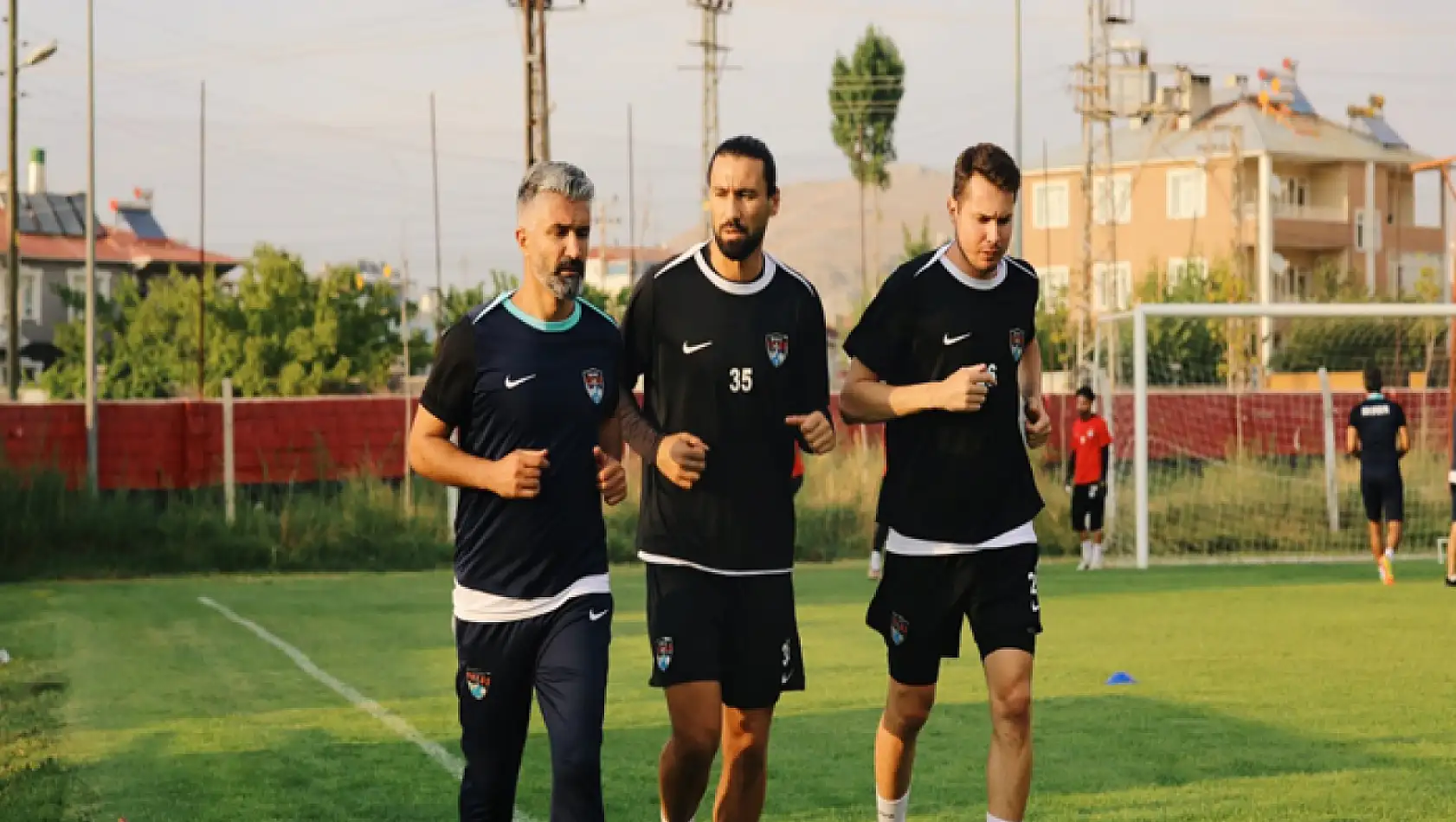 Vanspor, Ağrıspor'la son hazırlık maçına çıkıyor