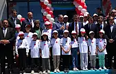 Bakan Tekin, Erciş Bilim ve Sanat Merkezi'nin açılışını yaptı