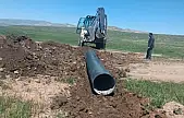 Gürpınar'da arazi yollarında bakım onarım çalışması