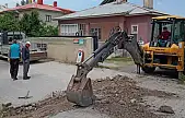 İpekyolu Belediyesi'nden yol yapım çalışmaları