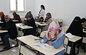 Okuma yazma kursları ile geleceğe güvenle bakıyorlar