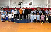 Ortaokul Kızlar Voleybol turnuvası sona erdi
