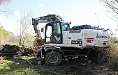 Salmanağa Mahallesi'nde sulama kanalı çalışması