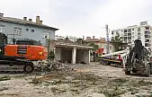 Terzioğlu Caddesi'ndeki çalışmalarda imar planı uygulanıyor