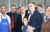Vali Balcı, kapalı semt pazarı esnafını ziyaret etti