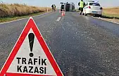 Van'da kontrolden çıkan otomobil takla attı: Ölü ve yaralılar var