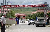 Van'daki cezaevlerinde tahliyeler başladı