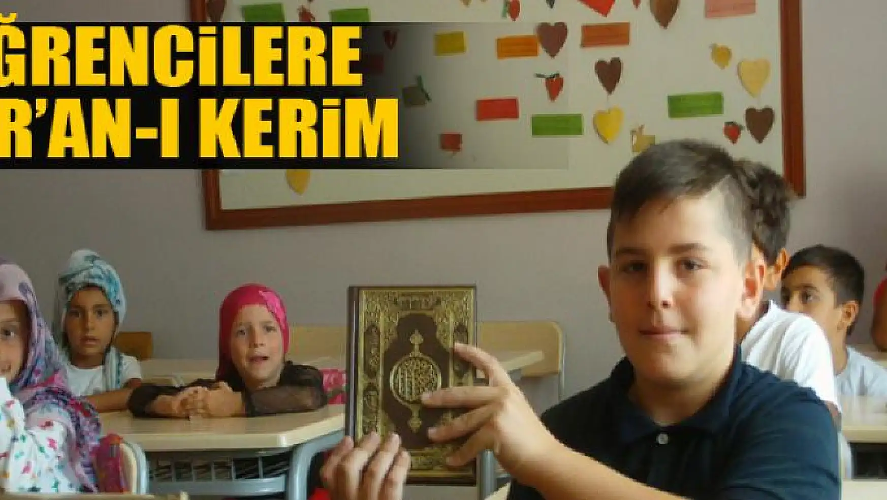 Trabzon Platformu'ndan öğrencilere Kur'an-ı Kerim