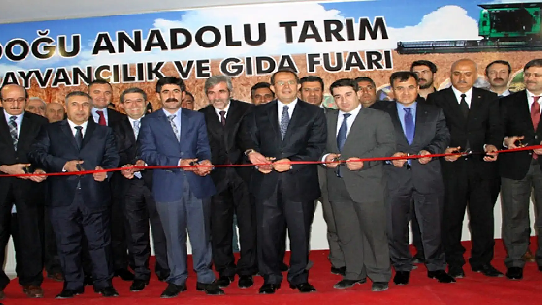 Doğu Anadolu Tarım Hayvancılık ve Gıda Fuarı Açıldı