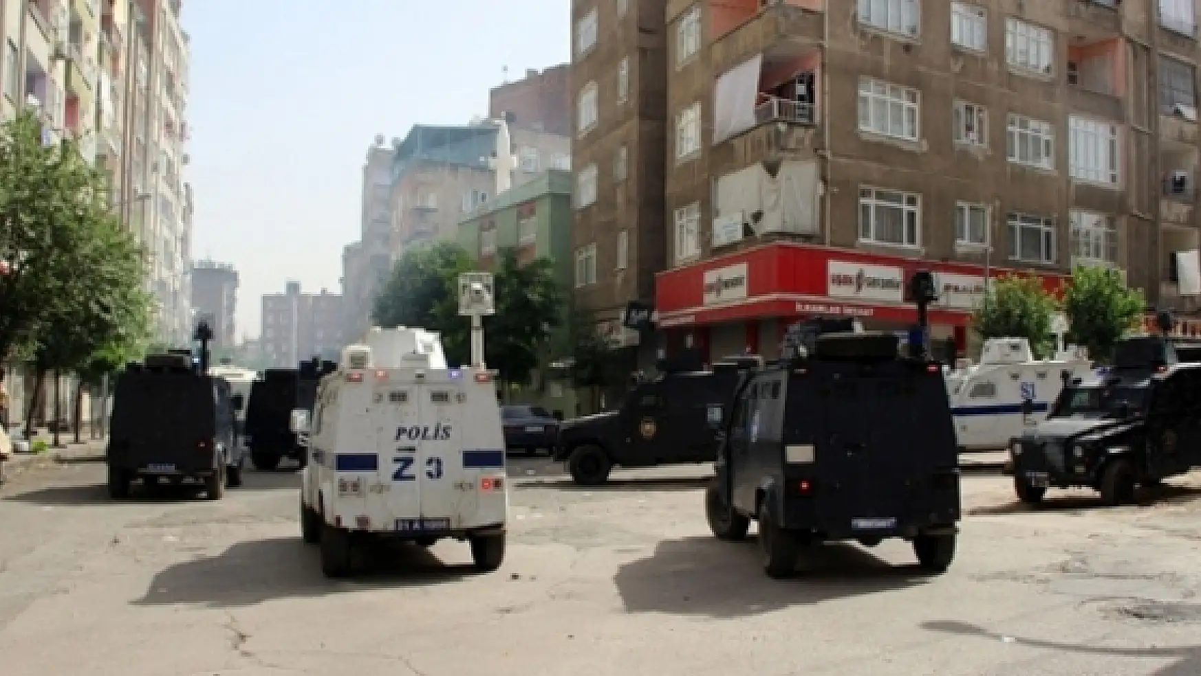 Diyarbakır'daki Saldırıda Gözaltı Sayısı 17ye Yükseldi