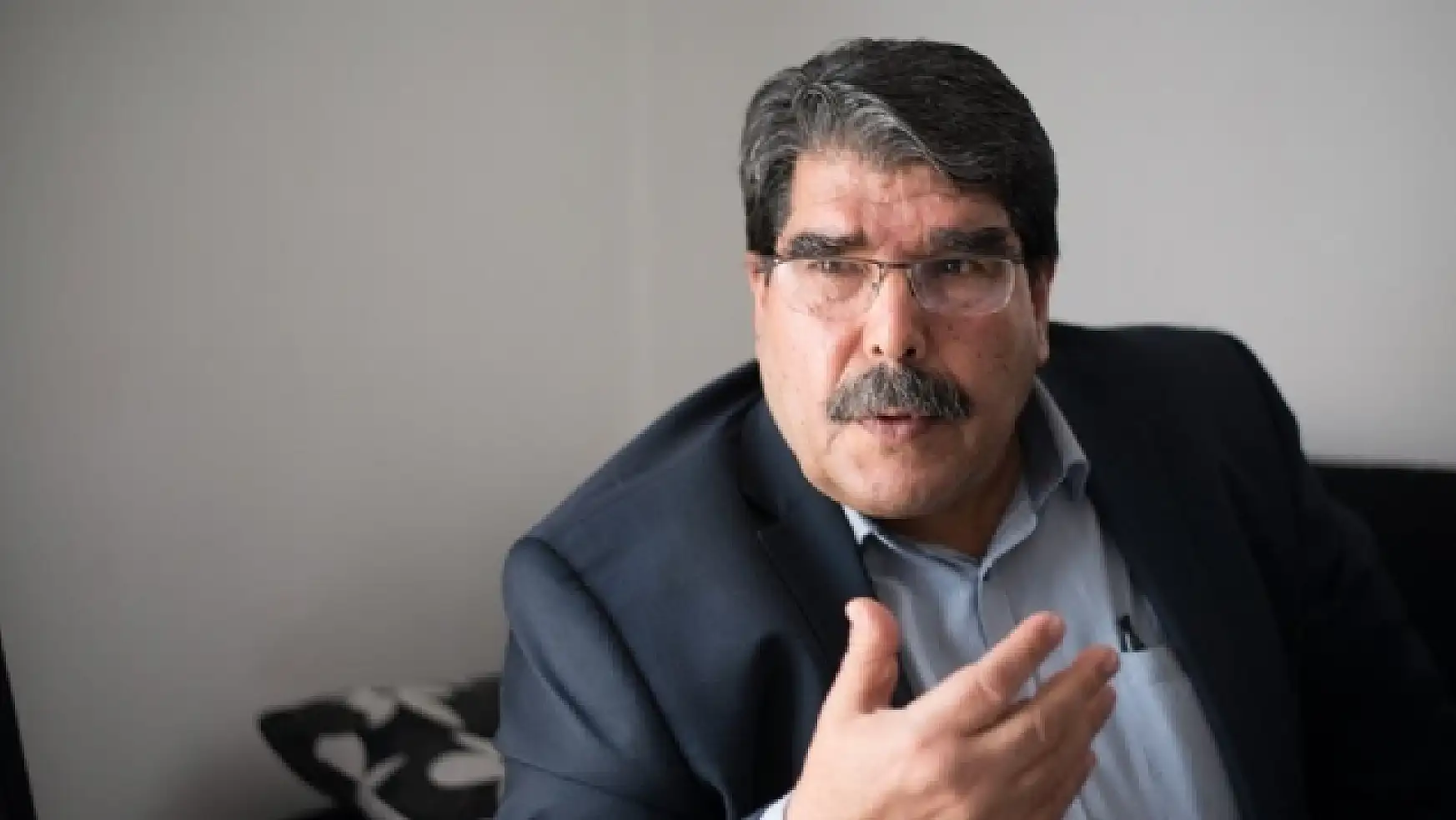 Salih Müslim: YPG Suriye ordusuna katılabilir