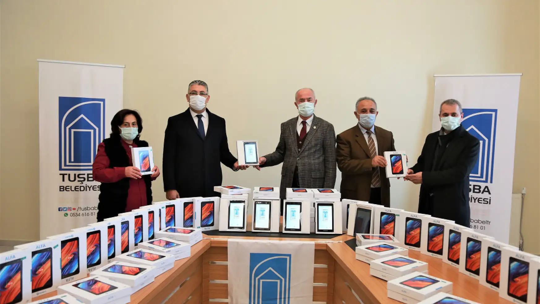 Tuşba Belediyesinden eğitime 'tablet' desteği