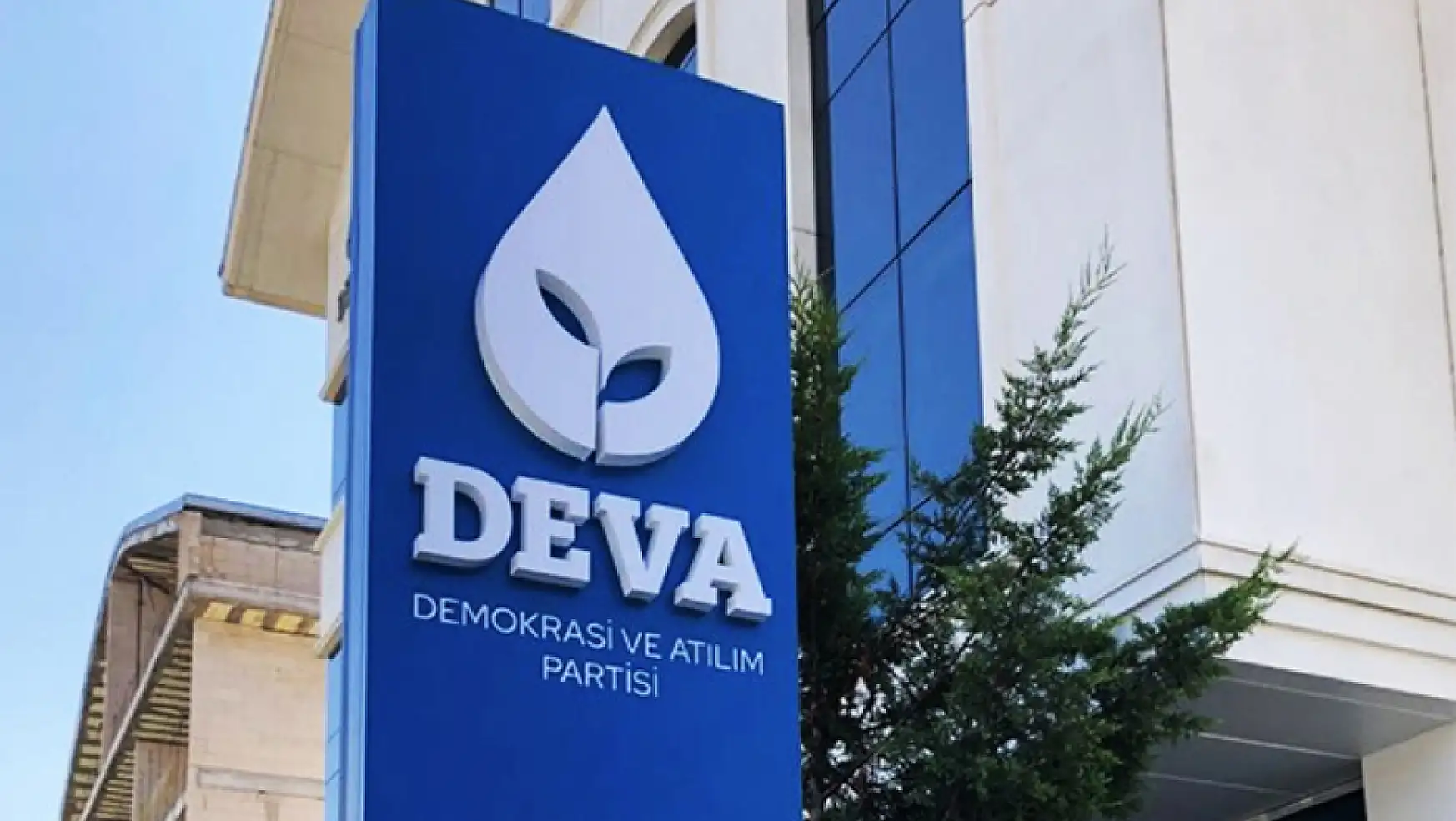 DEVA Partisi Van adaylarını açıklıyor