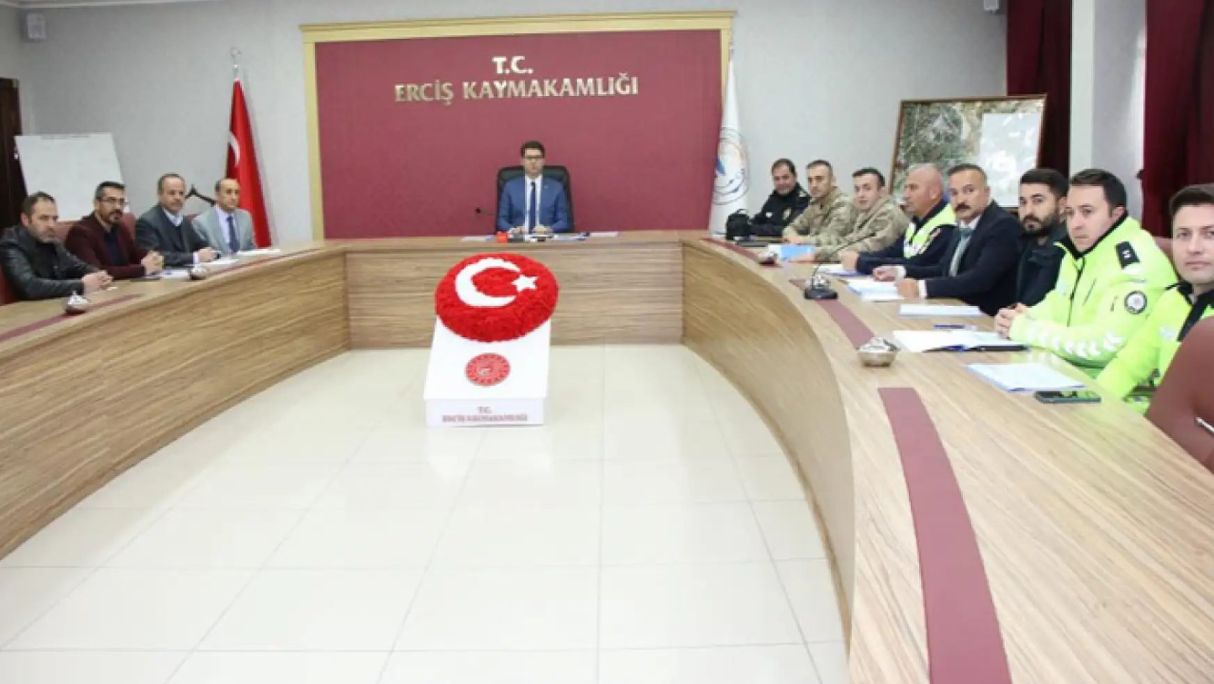Erciş'te kış tedbirleri toplantısı