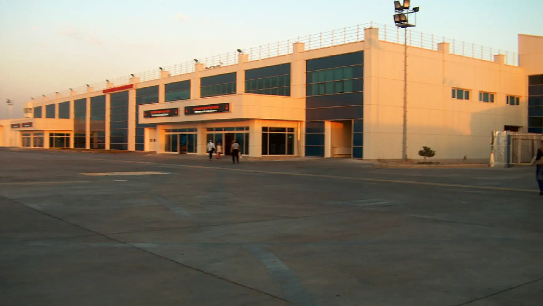 Kayseri Havalimanı Nisan ayında 179 bin misafiri ağırladı