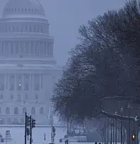 ABD'de kar fırtınasında 800 binden fazla kişi elektriksiz kaldı