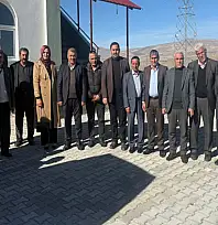 AK Parti'li üyelerden Ekinciler Mahallesine ziyaret