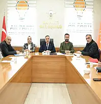 AK Parti yönetimi toplandı