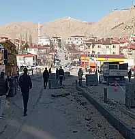 Akköprü Mahallesinde orta refüj çalışması