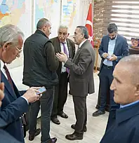 Arvas, vatandaşların sorunlarını dinledi