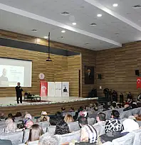 Bahadır Yenişehirlioğlu Vanlılarla buluştu