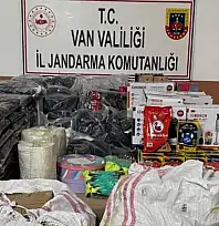 Başkale'de gümrük kaçağı malzeme ele geçirildi