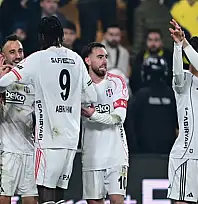 Beşiktaş'ın Kadıköy'de bileği bükülmüyor