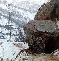 Bitlis'te yağış sonrası 6 farklı noktada heyelan meydana geldi