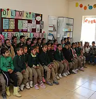 Büyükşehir Belediyesi Hacivat-Karagöz oyununu kırsala taşıdı