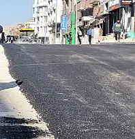 Büyükşehir Belediyesi'nin yol çalışmaları sürüyor