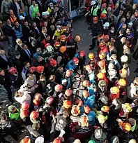 Çöken binadan, bir kişi sağ çıkarıldı