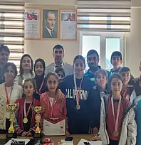 Cumhuriyet Ortaokulundan çifte başarı