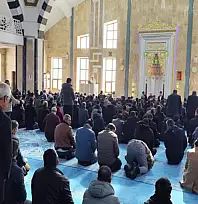 Deprem şehitleri dualarla anıldı