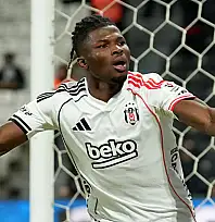 El Bilal Toure gollerine devam ediyor