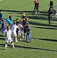 Elazığ'da amatör maçta kavga