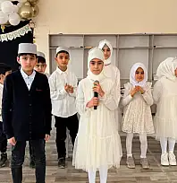 Elifba'dan Kur'an-ı Kerim'e anlamlı geçiş: Miniklerden ilk tilavet heyecanı