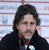 Fatih Tekke: Aldığımız 3 puan değerli ama kaptanımızın sakatlanması üzücü oldu