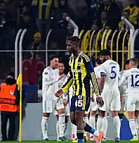 Fenerbahçe Kadıköy'de yıkıldı