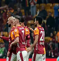 Galatasaray kupada Başakşehir'i ilk kez yendi