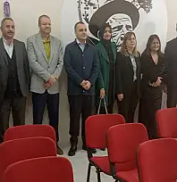 Gürpınar'daki okulda Âşık Veysel Müzik Sınıfı hizmete açıldı