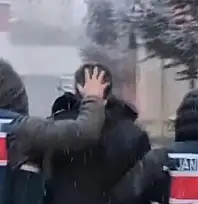 Hakkari'de 2 firari hükümlü yakalandı